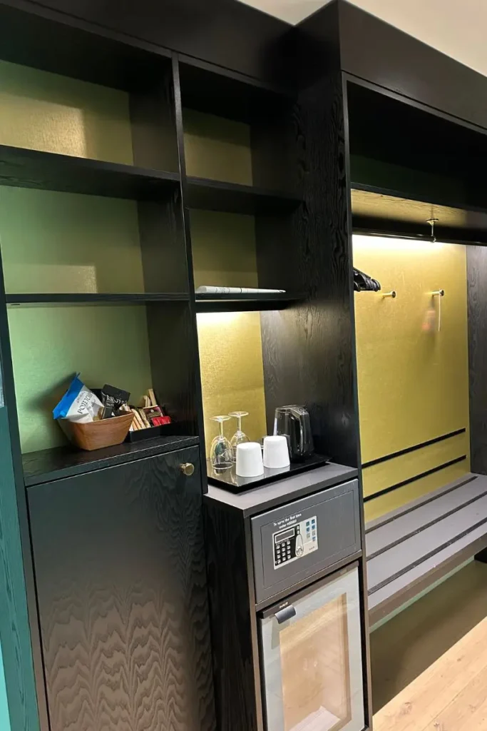 Thon Hotel Storo 객실 벽장 내부