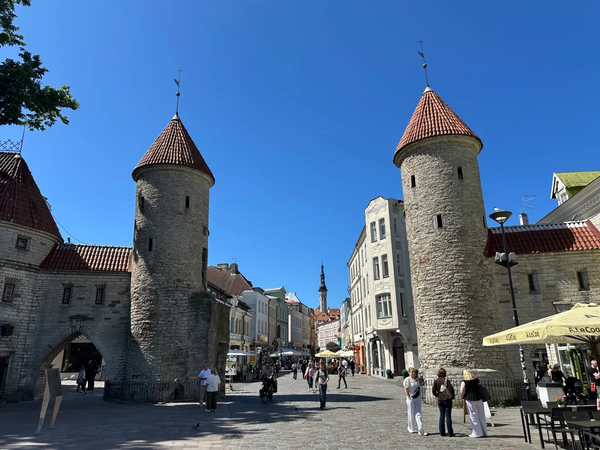 gateway-to-tallinn-old-town